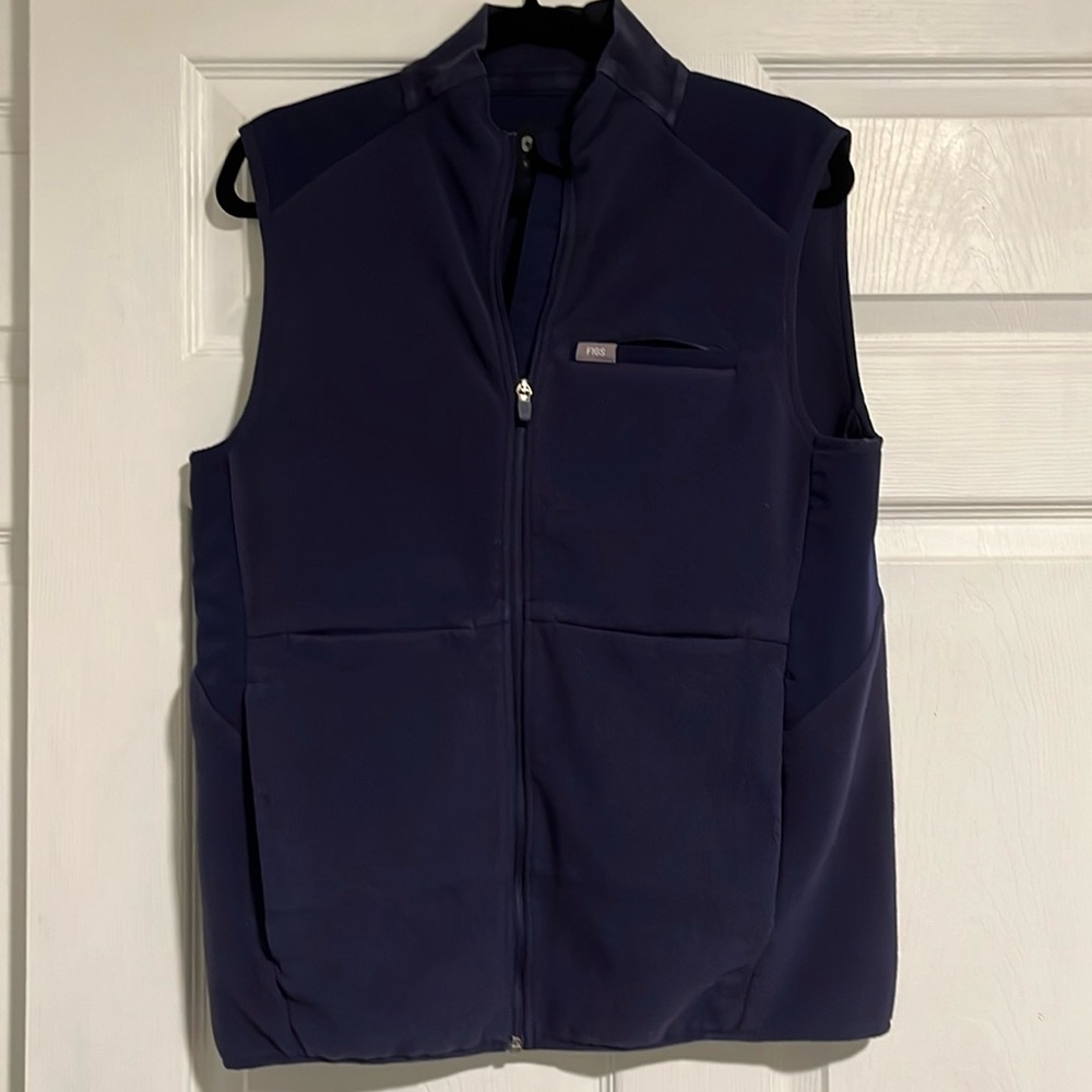 FIGS womens vest size Large navy fleece